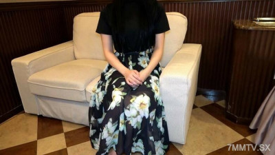[노모] FC2-PPV-4506806 Super beautiful fart ** Yasuna sister! There is a heavy atmosphere, but there is a lot of suction power in the middle of the day! In addition to this, continuous double flashes, the penis path on the floor is beat * the gold height im