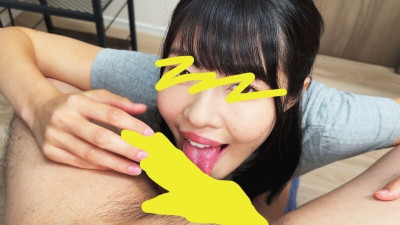 [노모] FC2-PPV-4626582 A baby-faced girl who expertly uses her long tongue to lick the dick to ejaculation with her first-class licking technique [Blowjob No. 50]